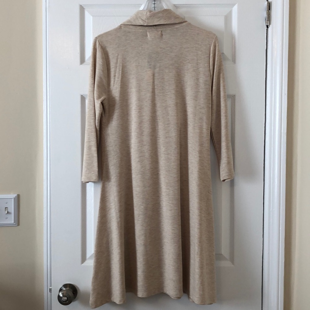 NWT Cupio Dress- size medium - Picture 2 of 3